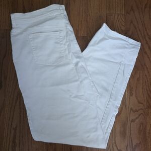 Gloria Vanderbilt Amanda Classic Jeans – Size 18 – White High-Rise Tapered Leg